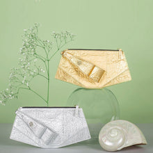 Load image into Gallery viewer, Caro Wristlet