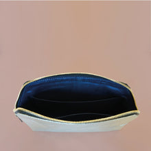 Load image into Gallery viewer, Liva Pouch