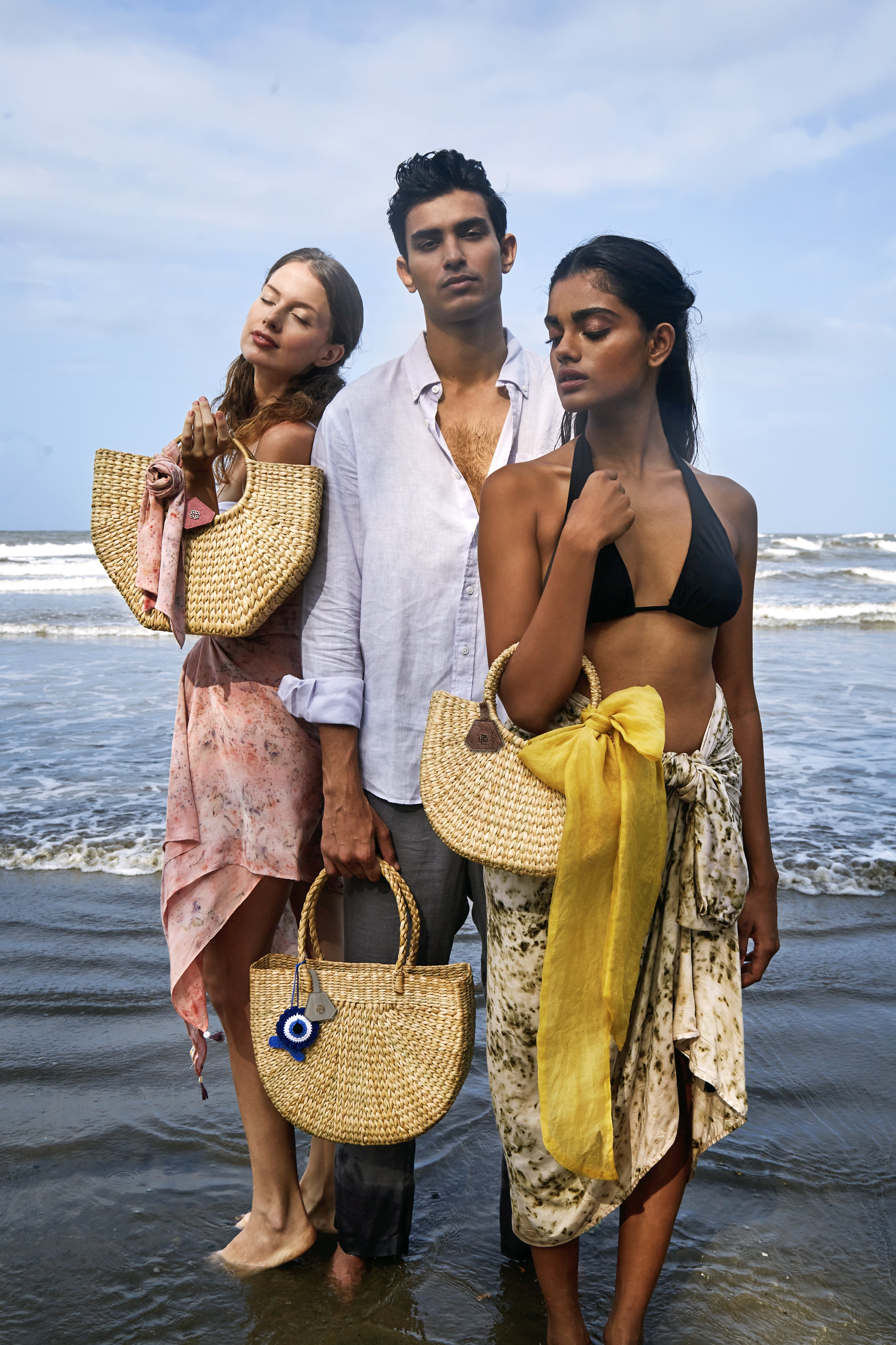 Handwoven Straw Beach Bag Natural – Organic Symmetry